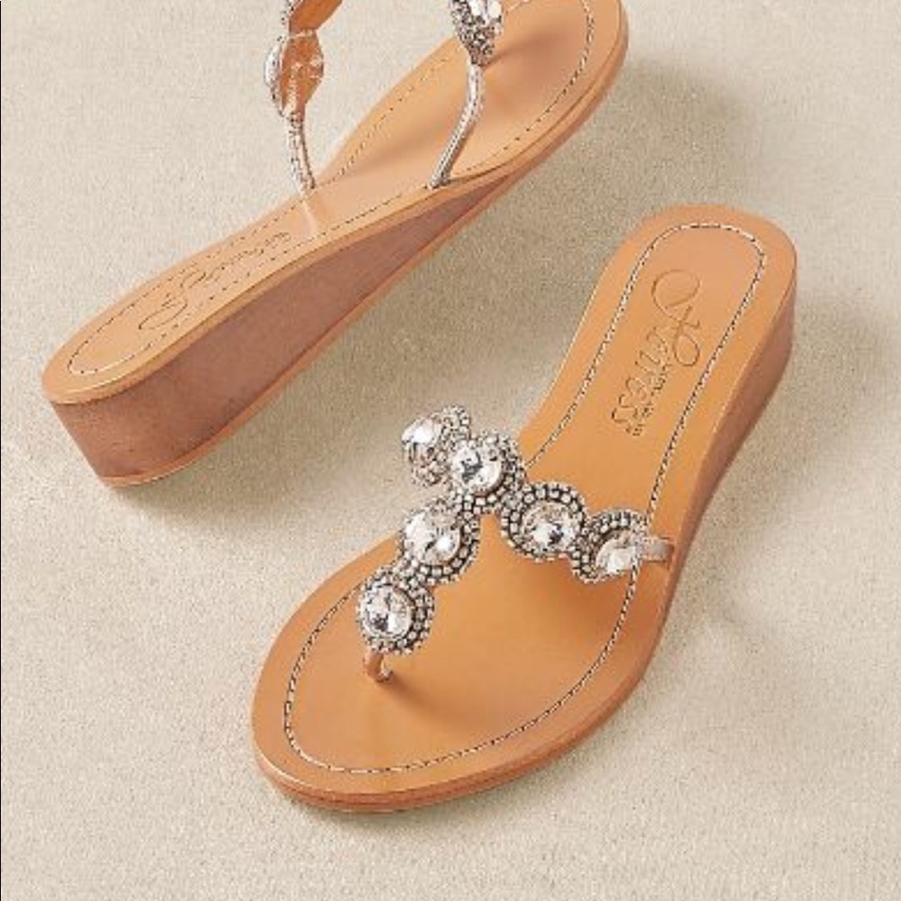 Like new Heiress crystal accent sandals, Size 7.